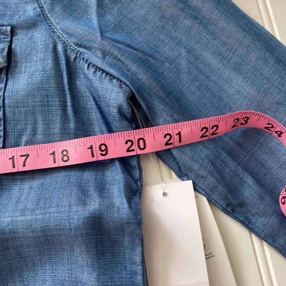 Western- Denim Shirt - Picture 9 of 11